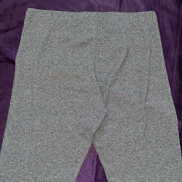 H&M Grey Speckled Leggings - Picture 4 of 6